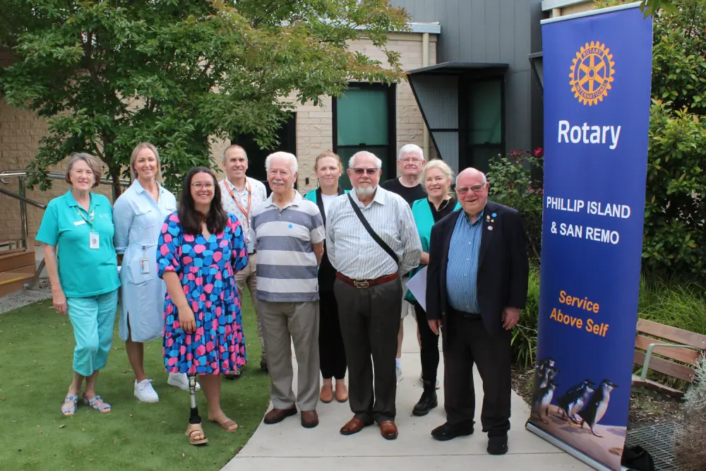 Appreciating the garden on a tour are members of Freemasons, Phillip Island Health Hub Auxiliary and Rotary Club of Phillip Island and San Remo.