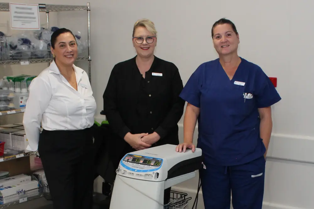 Bayside Health’s Volunteer and Fundraising Manager Kerry Redmond, Theatre Nurse Unit Manager Wendy James and Associate Nurse Unit Manager Stephanie Dunn with the diathermy unit to support the treatment of endometriosis.